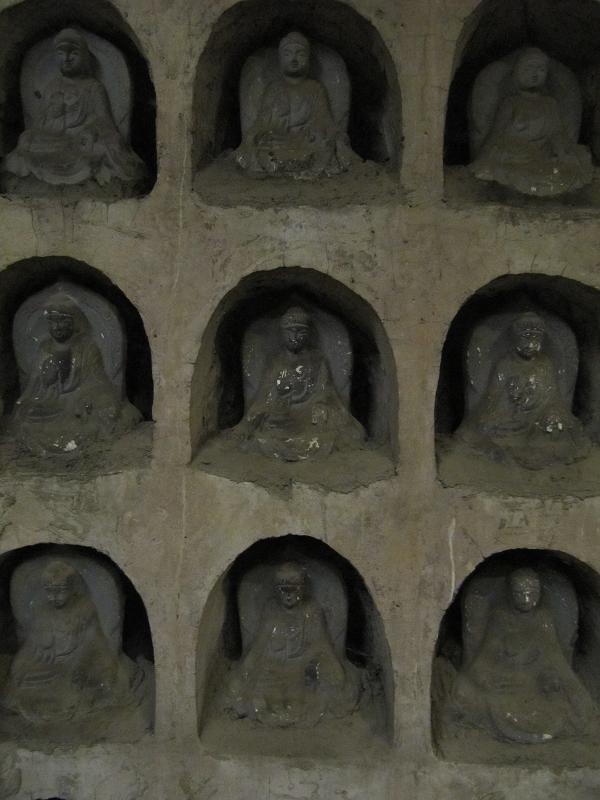 ג'ינאן - Thousand Buddhas Mountain